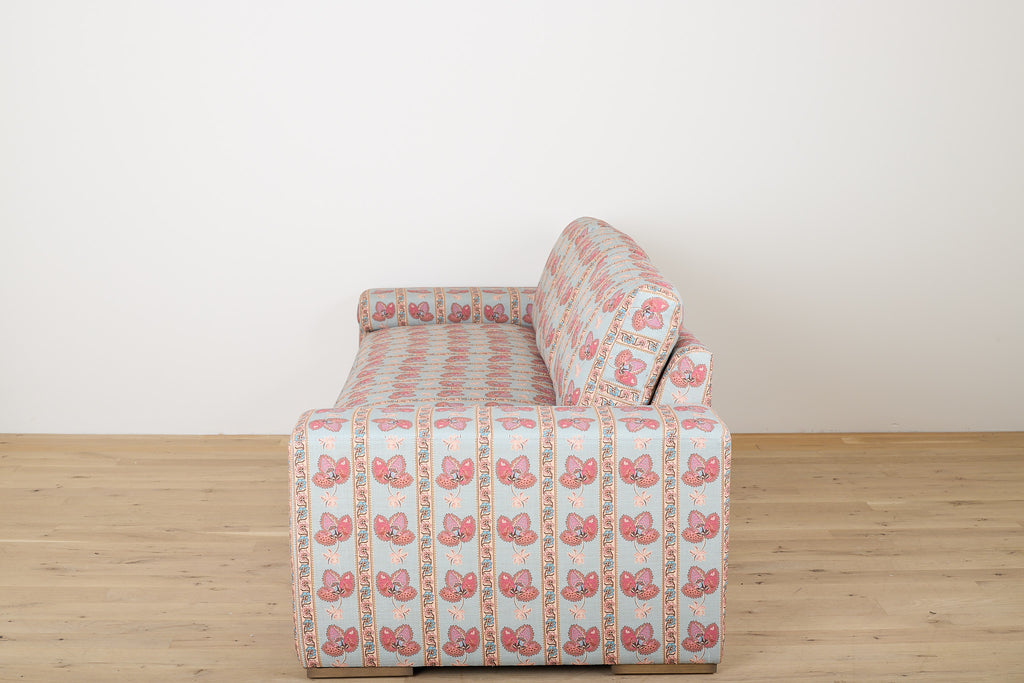 Boston Sofa - COM