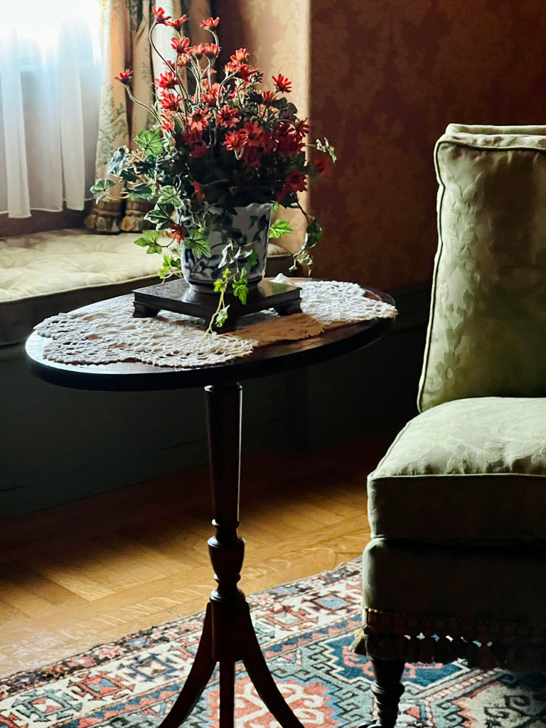 Antique Pedestal Table