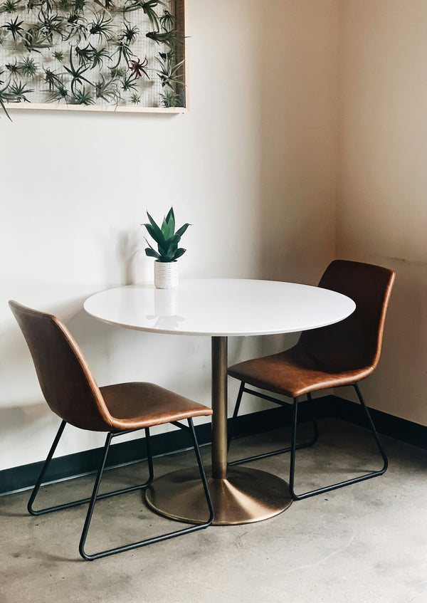 Round Bistro Table